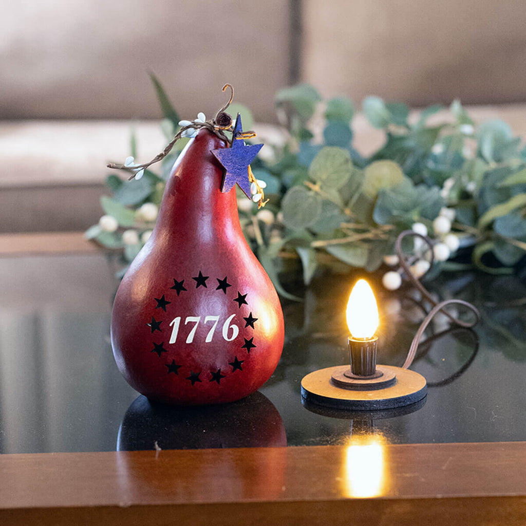 1776 Americana Miniature Gourd