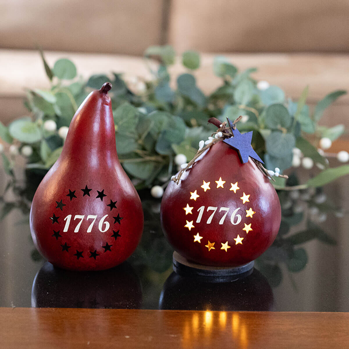 1776 Americana Miniature Gourd