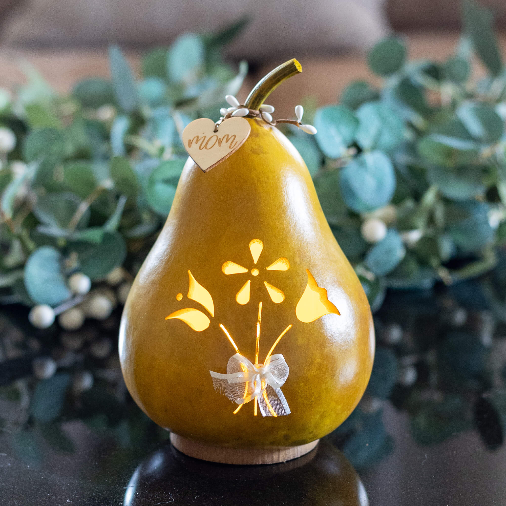 Mother's Day Flower Bouquet Silhouette