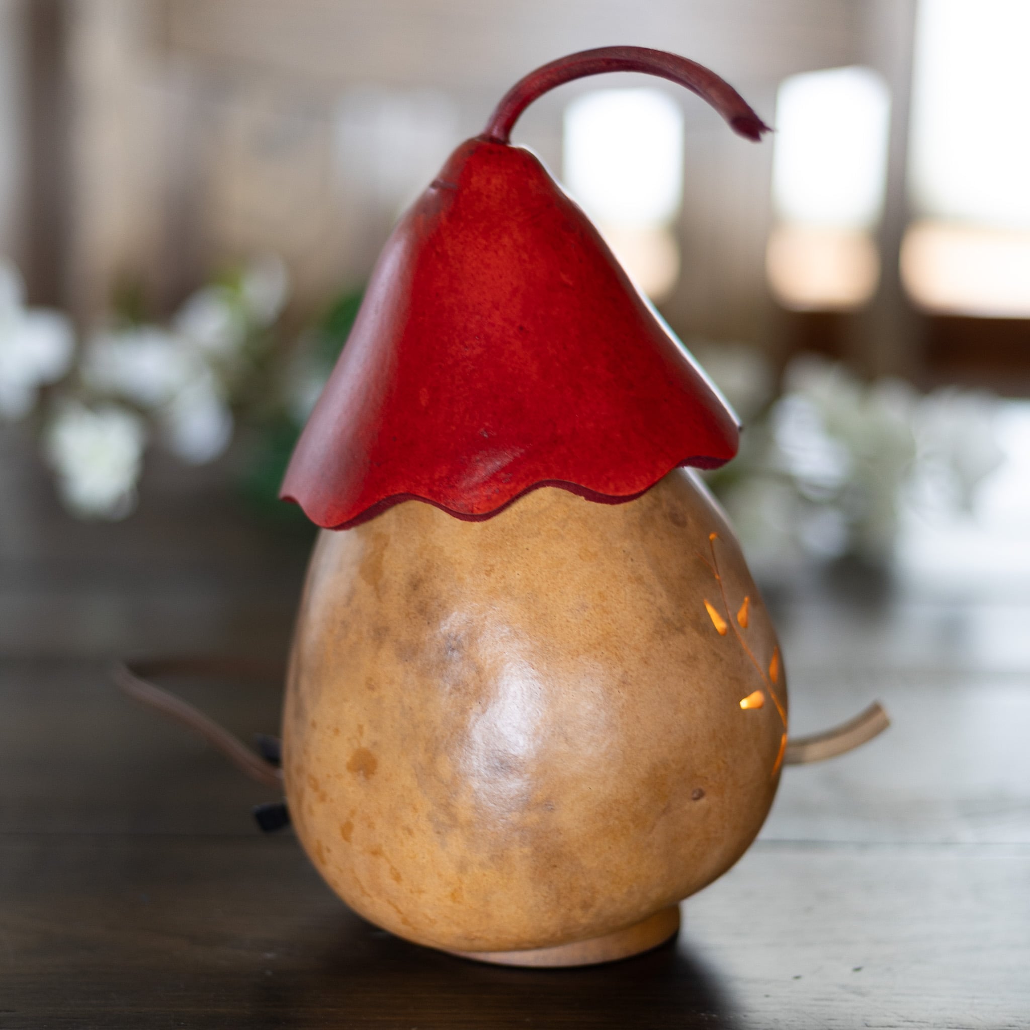 Valentine Birdhouse Heart Cottage